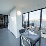 Apartament Spacious And Bright Nest With Beautiful Terrace *