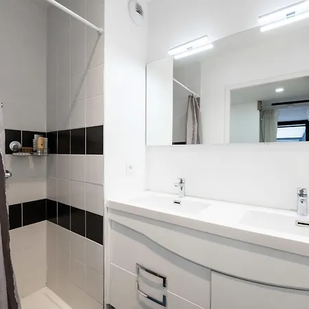 Spacious And Bright Nest With Beautiful Terrace Lejlighed Bordeaux