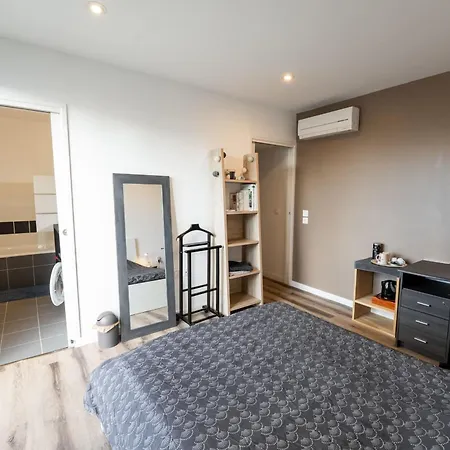 Spacious And Bright Nest With Beautiful Terrace * Bordeaux